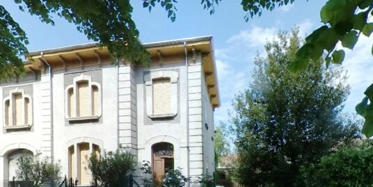 Villa singola in stile Liberty a Suzzara