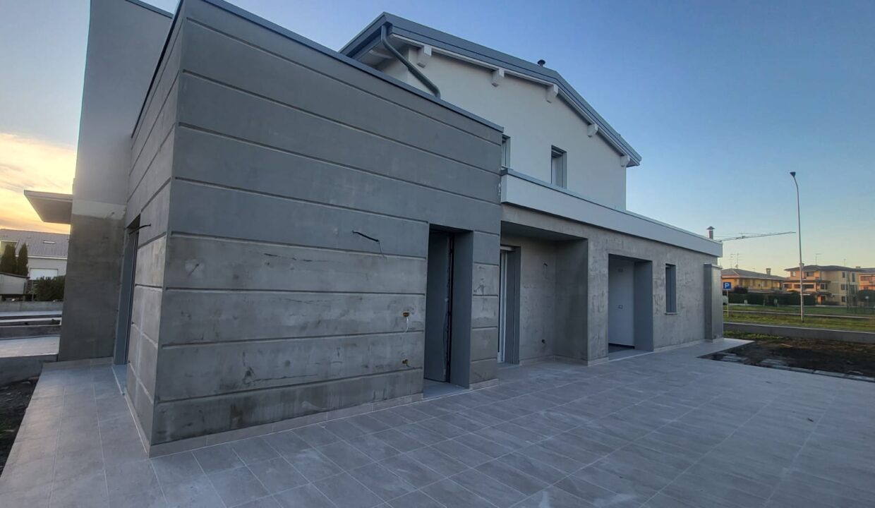 WhatsApp Image 2025-11-03 at 17.58.52 (5)