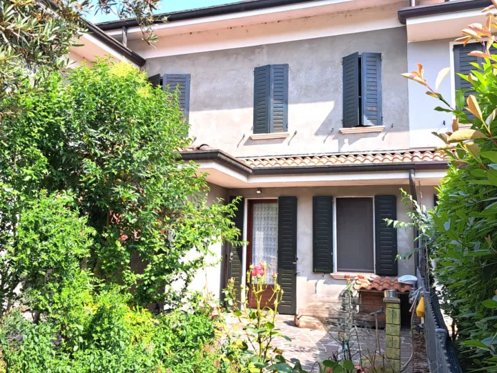 Villetta a schiera a Gonzaga — Gonzaga (MN)