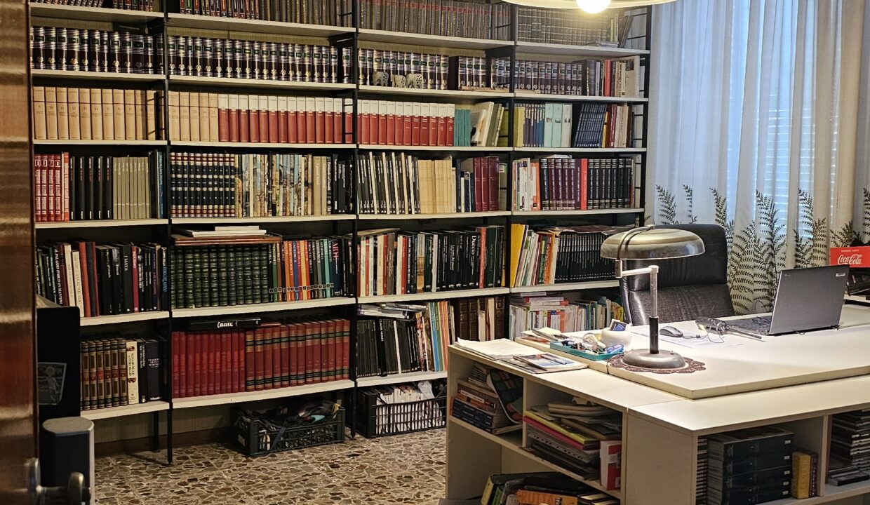 13 libreria studio