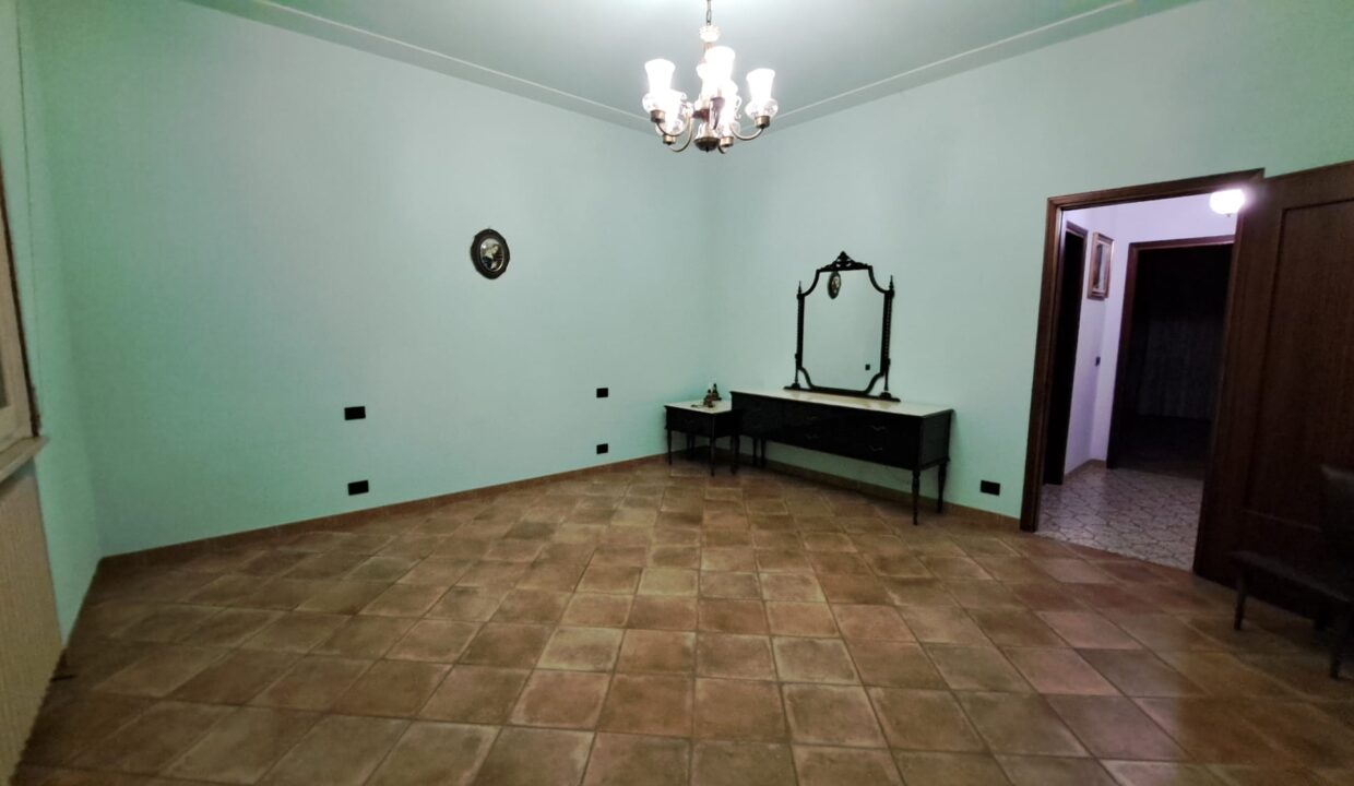 WhatsApp Image 2025-10-27 at 11.31.07 (2)