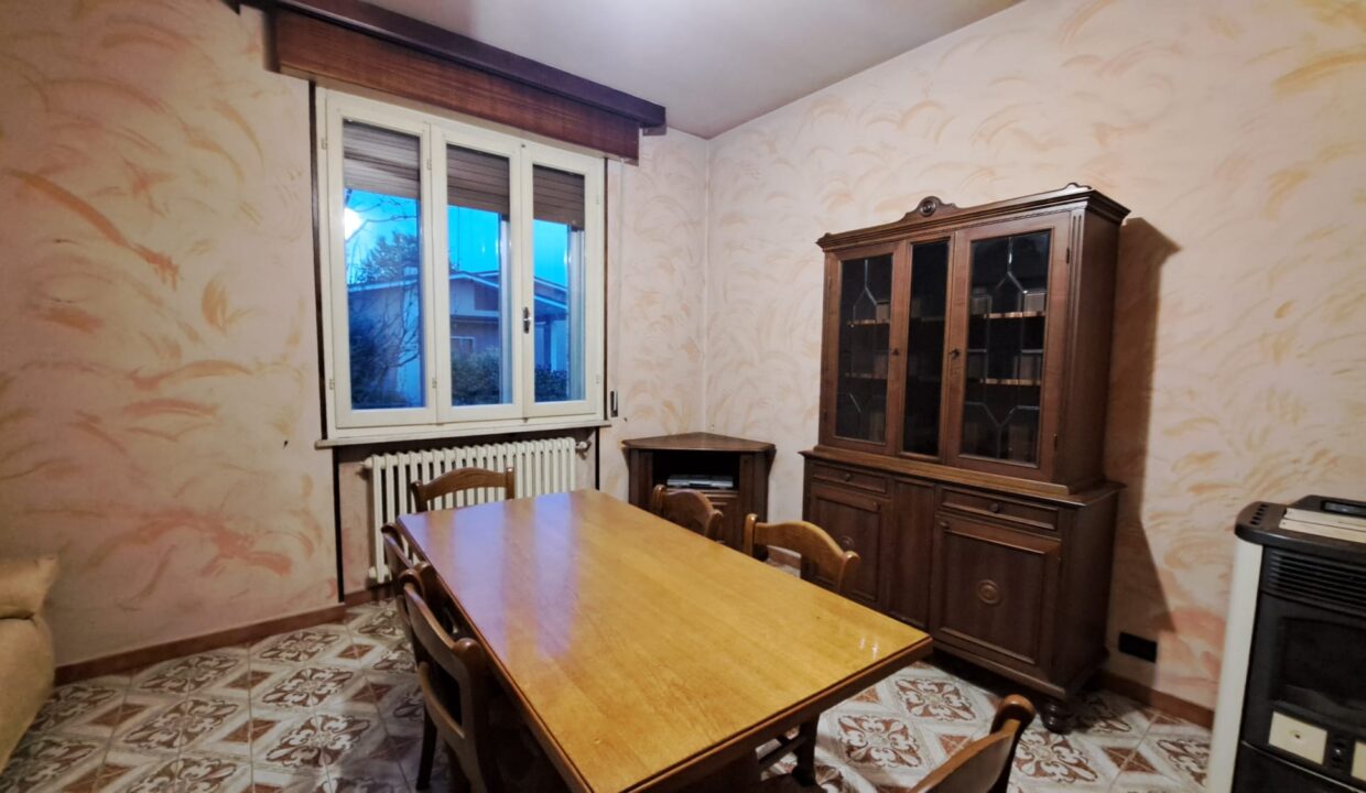 WhatsApp Image 2025-10-27 at 11.31.08 (2)