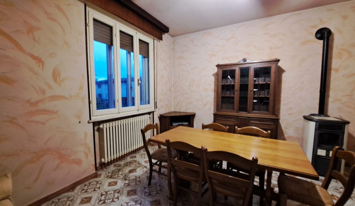 WhatsApp Image 2025-10-27 at 11.31.09 (2)