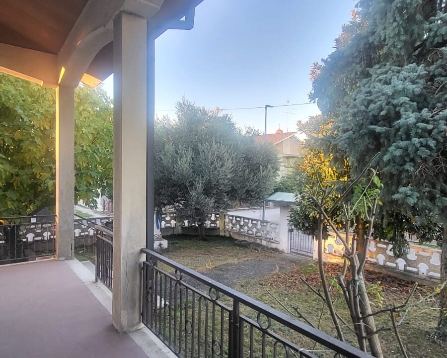 WhatsApp Image 2025-10-27 at 17.39.13