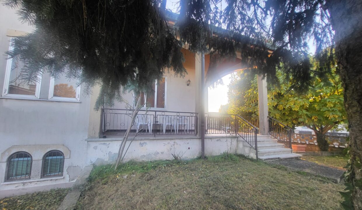 WhatsApp Image 2025-10-27 at 17.39.15 (1)