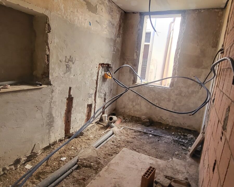 WhatsApp Image 2025-11-03 at 17.54.50 (1)