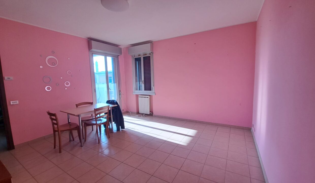 WhatsApp Image 2025-11-08 at 10.53.08