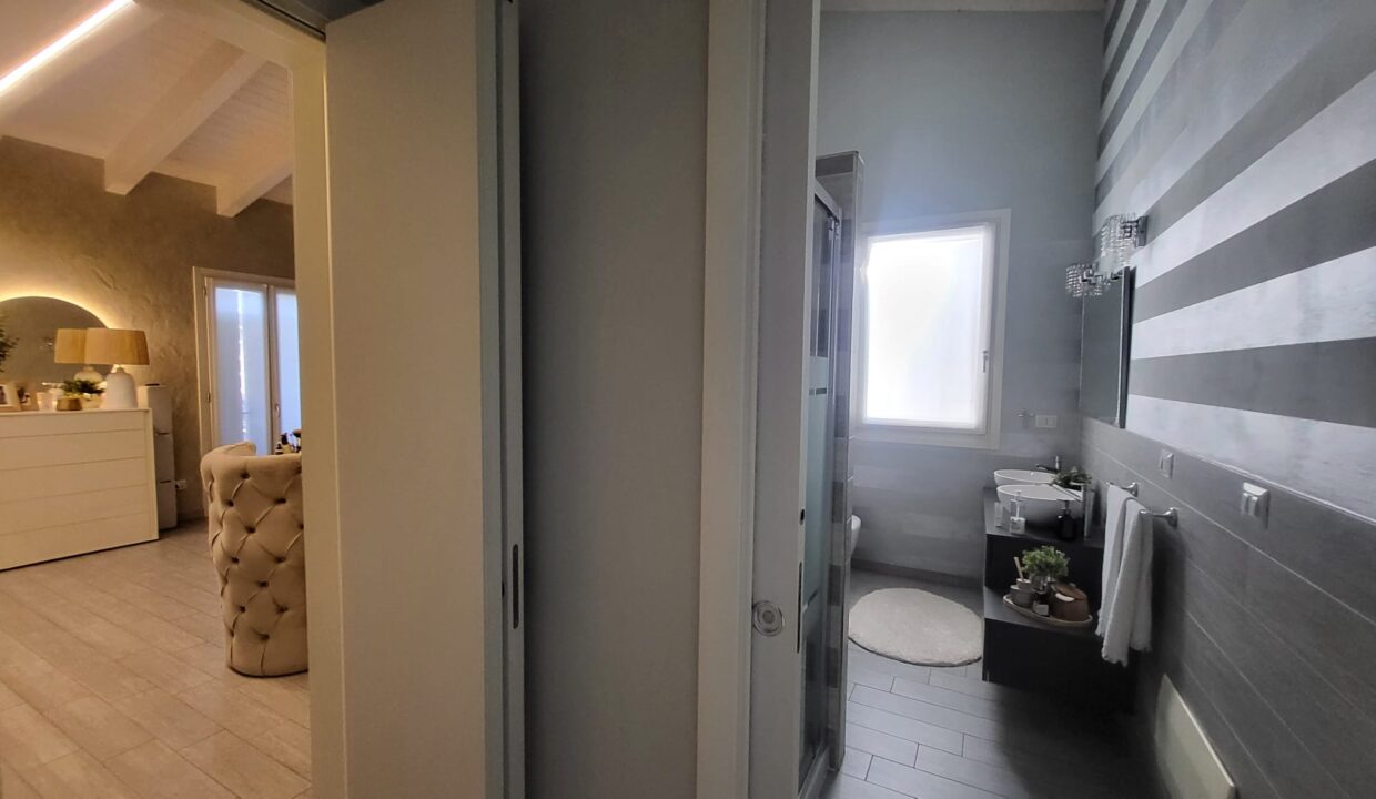 WhatsApp Image 2025-11-12 at 17.19.27