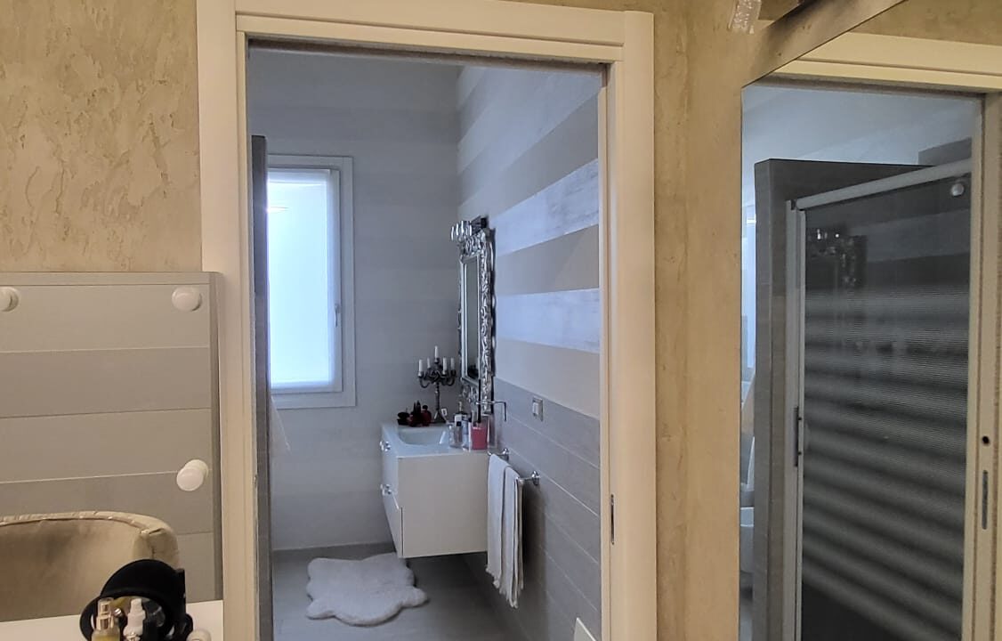 WhatsApp Image 2025-11-12 at 17.19.50 (3)