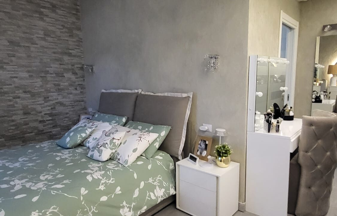 WhatsApp Image 2025-11-12 at 17.19.53 (1)